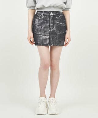 箔プリントミニスカート