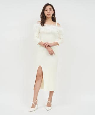 チュールフリルオフショルダータイトワンピース