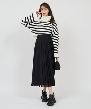 フリンジヘムプリーツロングスカート