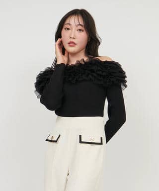 チュールフリルオフショルニットトップス