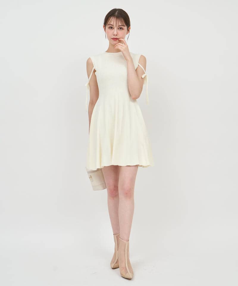 リボンストリングニットミニフレアワンピース 詳細画像 オフホワイト 1