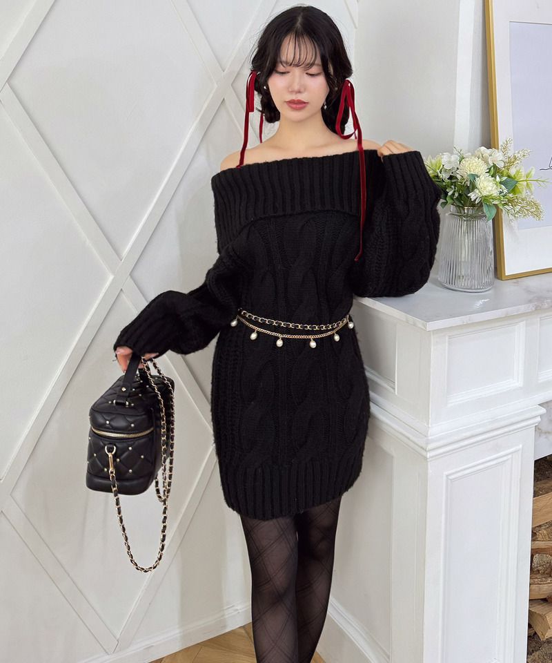 【選べる3点SET対象】オフショルケーブルニットミニワンピース 詳細画像 ブラック 2
