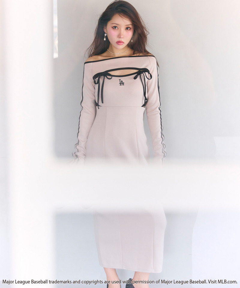 【GirlsAward2025 A/W 村山 彩希様・吉崎 綾様着用】【MLB】配色パイピングカットアウトワンピース 詳細画像 ベージュ 8