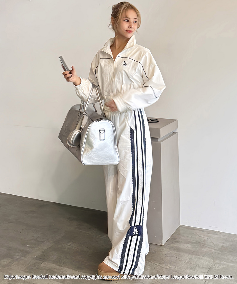 【GirlsAward2025 A/W 小川 桜花様着用】【MLB】トラックジャケット/レースラインパンツセットアップ 詳細画像 オフホワイト 13