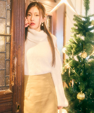 コールドショルダーシャギーニットトップス