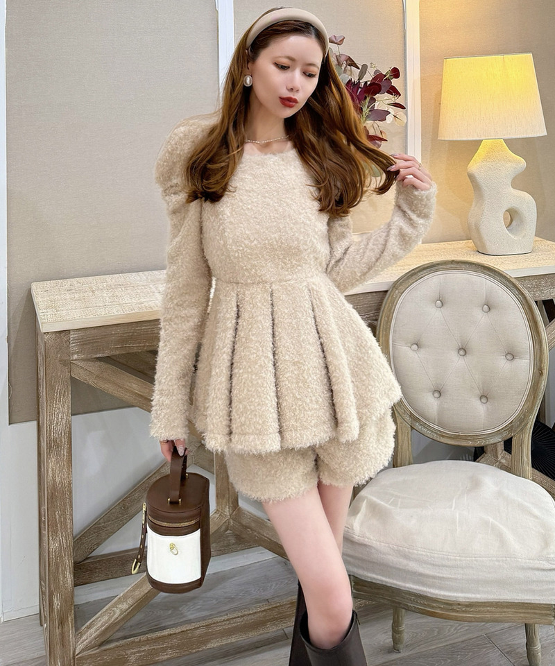 カールボア長袖ペプラムトップス 詳細画像 ベージュ 4