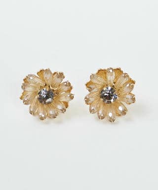フラワープッシュピアス