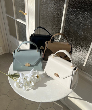 mytwilight PARIS モチーフ台形ミニバッグ