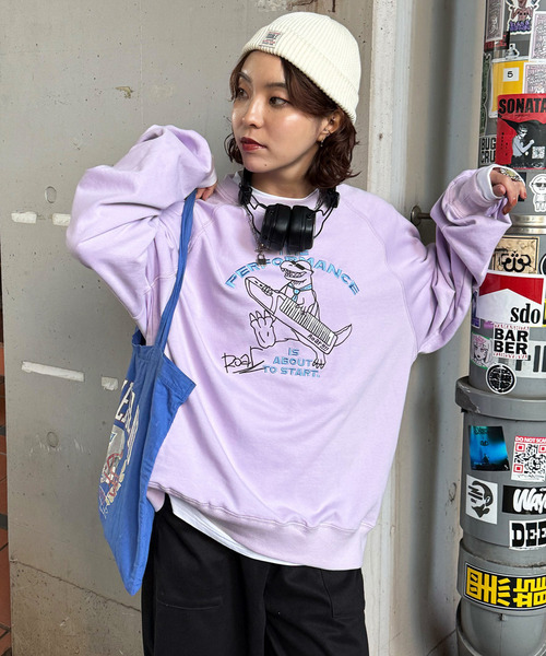 セッションしたい恐竜刺しゅうプルオーバー 詳細画像