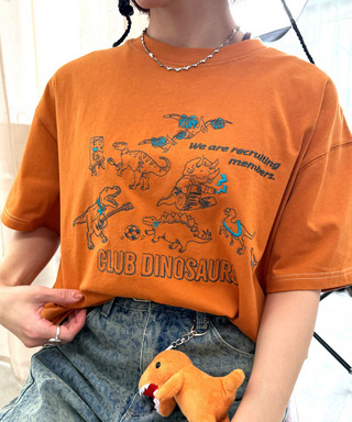 部活恐竜刺しゅうTEE