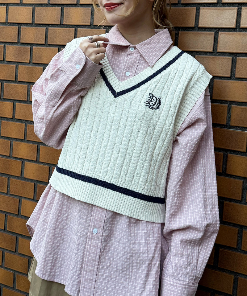 ワンポイント刺しゅうラインニットベスト 詳細画像 オフホワイト 8