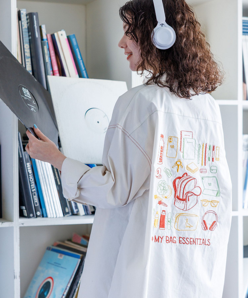 #MY BAG ESSENCIALS BACK刺しゅうシャツ 詳細画像 オフホワイト 1