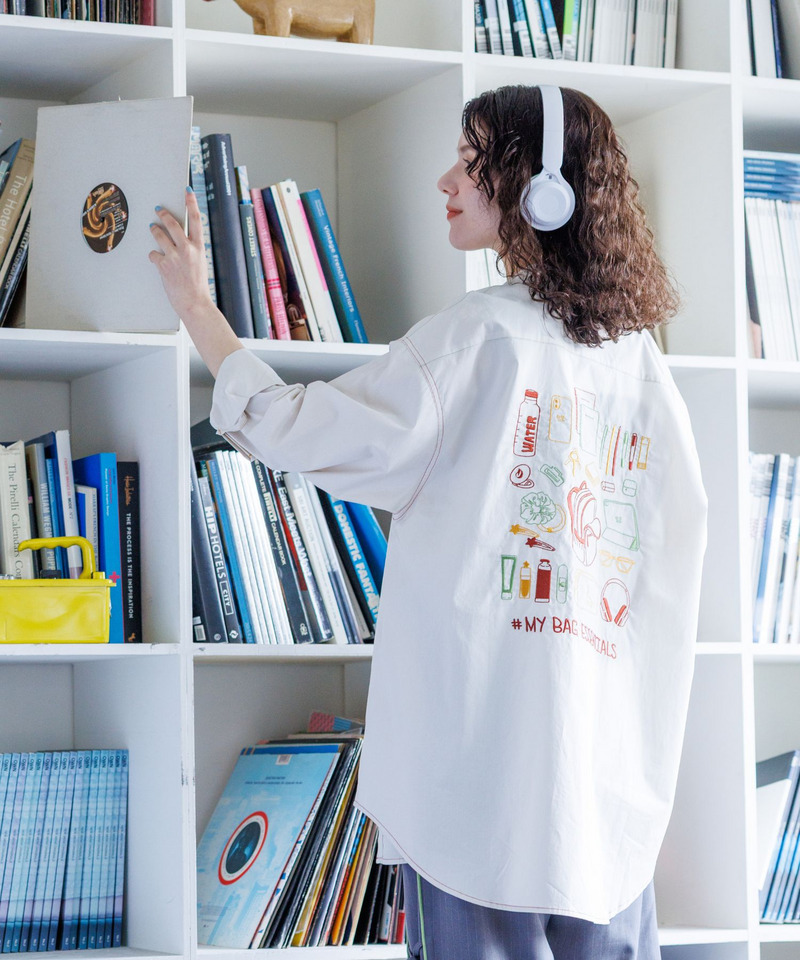 #MY BAG ESSENCIALS BACK刺しゅうシャツ 詳細画像 オフホワイト 3