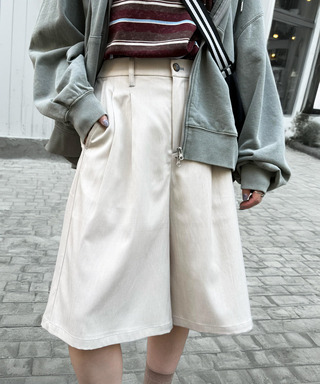 配色ステッチタックバミューダパンツ