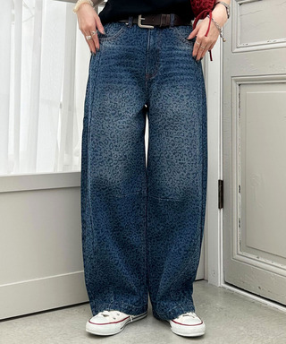 レオパード柄カーブデニムパンツ