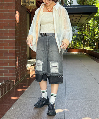 ダブルニーダメージデニムバミューダパンツ