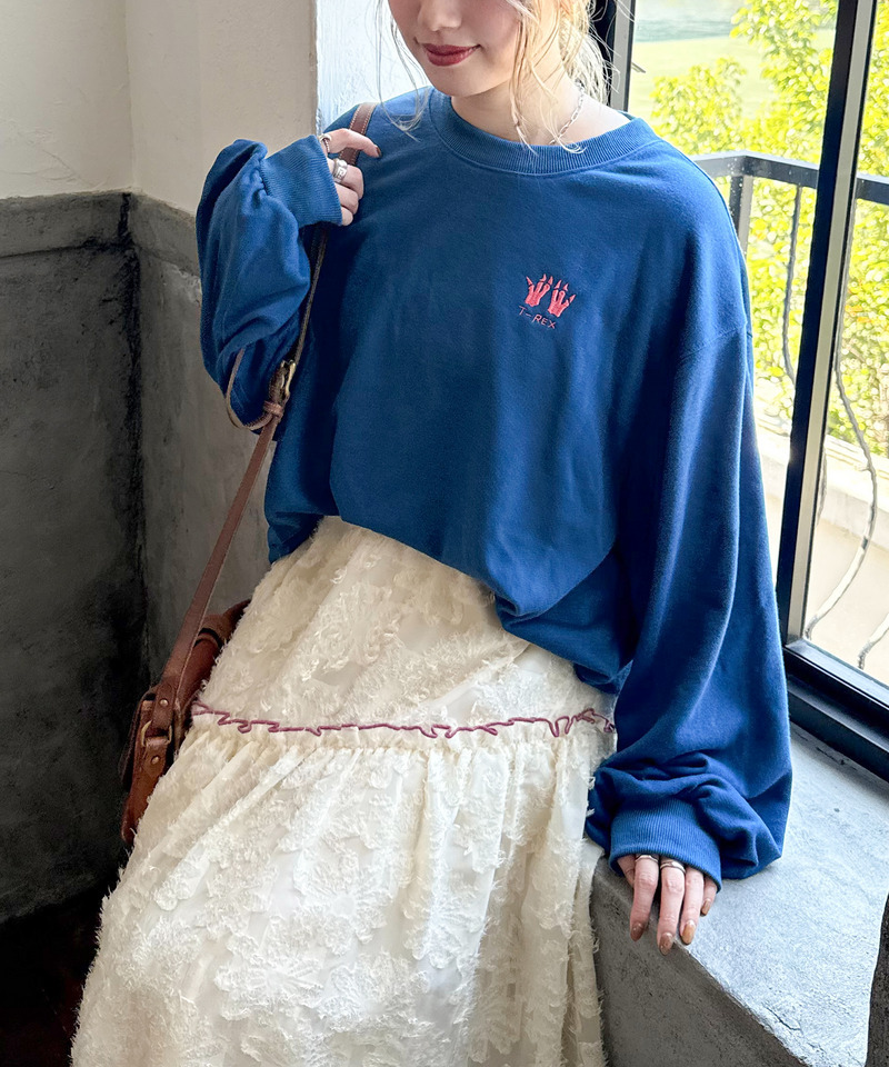 【EC限定】恐竜図鑑BACK刺しゅうプルオーバー 詳細画像 ブルー 2