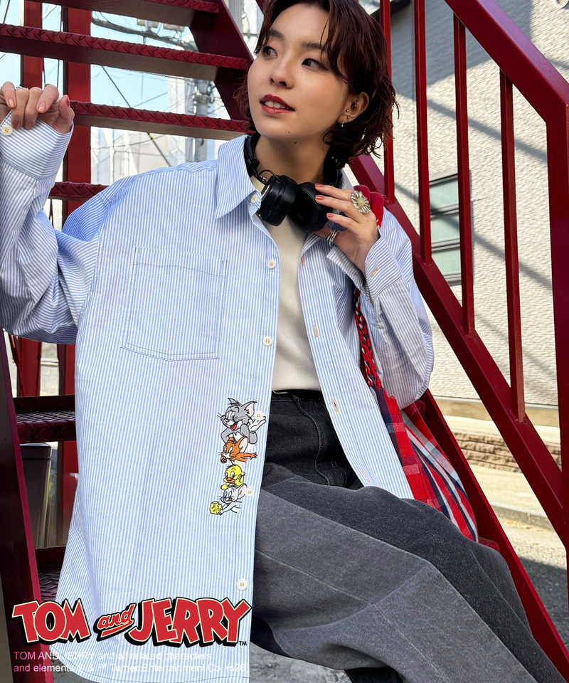 【TOM AND JERRY】 ひょっこり刺しゅうオーバーサイズオックスシャツ 詳細画像 ブルー 4