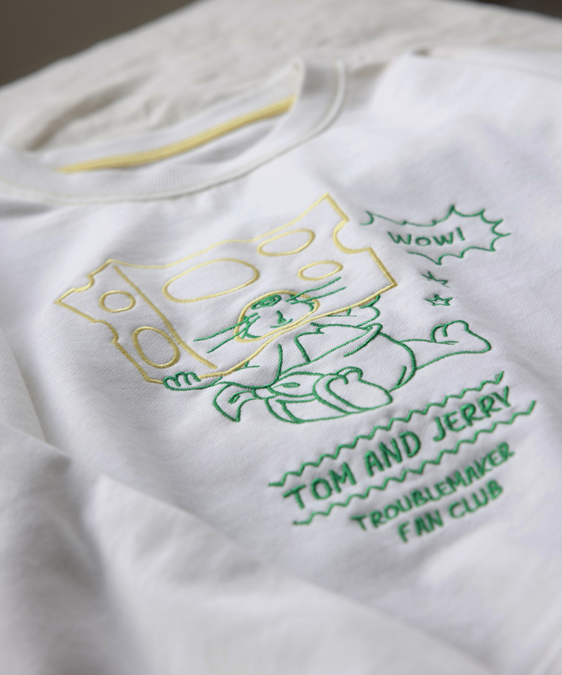 【TOM AND JERRY】 ショート丈刺しゅうプルオーバー 詳細画像 オフホワイト 2