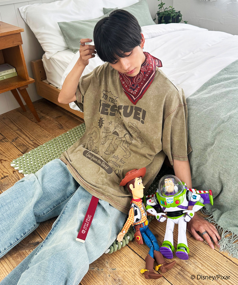 【TOY STORY】&rdquo;TO THE RESCUE!&rdquo;加工BIG TEE 詳細画像 ベージュ 11