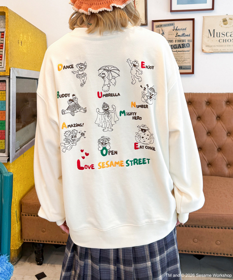 【SESAME STREET】BACK刺しゅうプルオーバー 詳細画像 オフホワイト 10