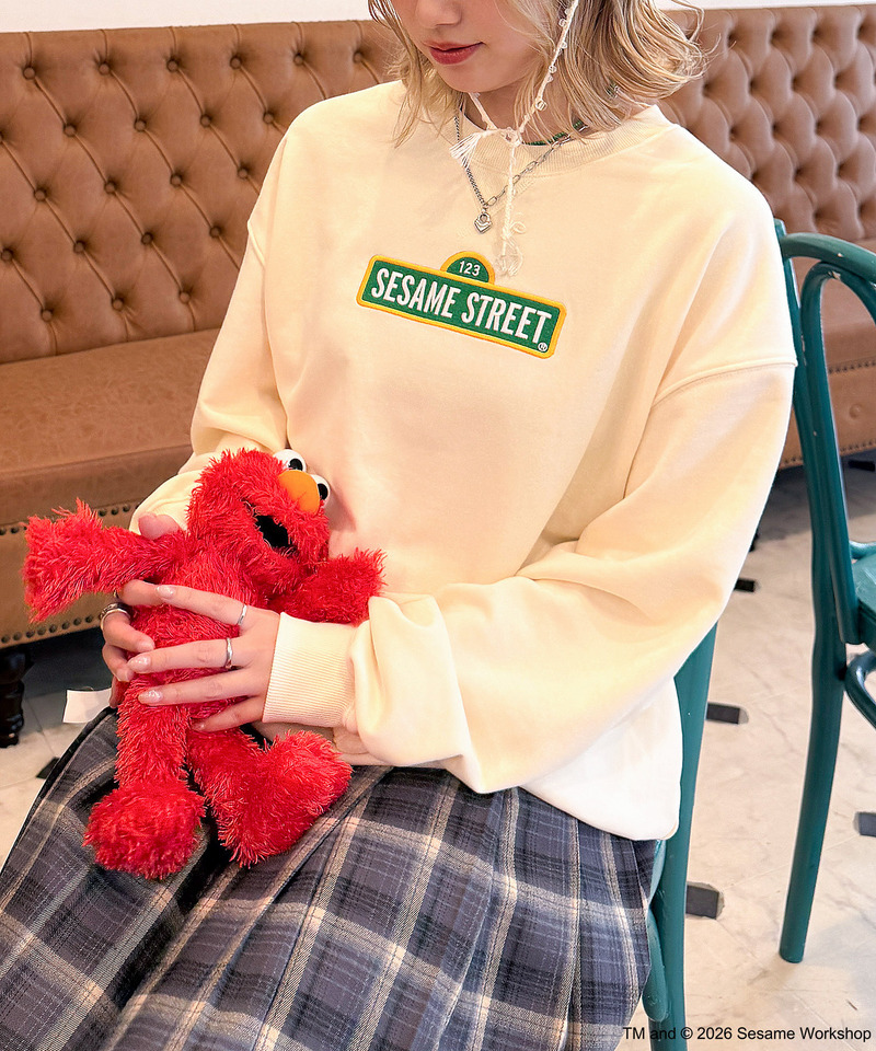 【SESAME STREET】BACK刺しゅうプルオーバー 詳細画像 オフホワイト 5