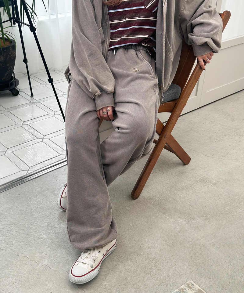 【m:rex】ミニ恐竜刺しゅうスウェットパンツ 詳細画像 グレー 3