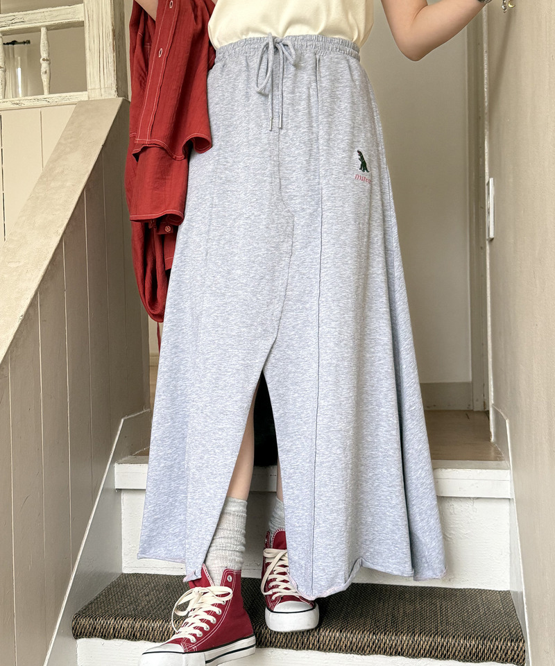 【m:rex】ミニ恐竜刺しゅうスリットAラインスカート 詳細画像 グレー 3