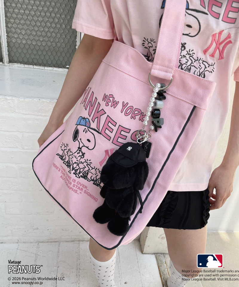 【MLB&times;PEANUTS】 チャームポーチ 詳細画像 ブラック 2