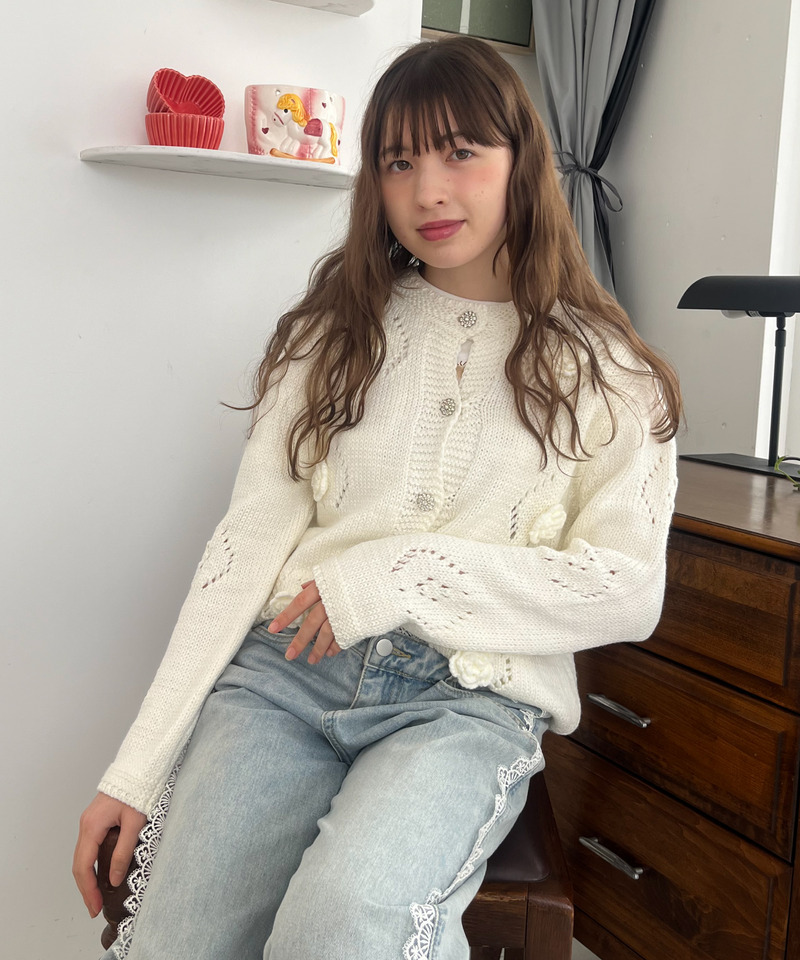 ビジューボタンフラワーカーディガン 詳細画像 オフホワイト 4