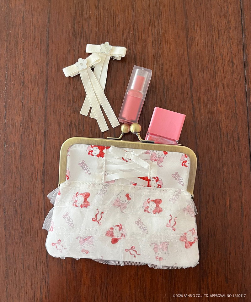 Balletcore【HELLO KITTY】LACEUP  POUCH 詳細画像 オフホワイト 4
