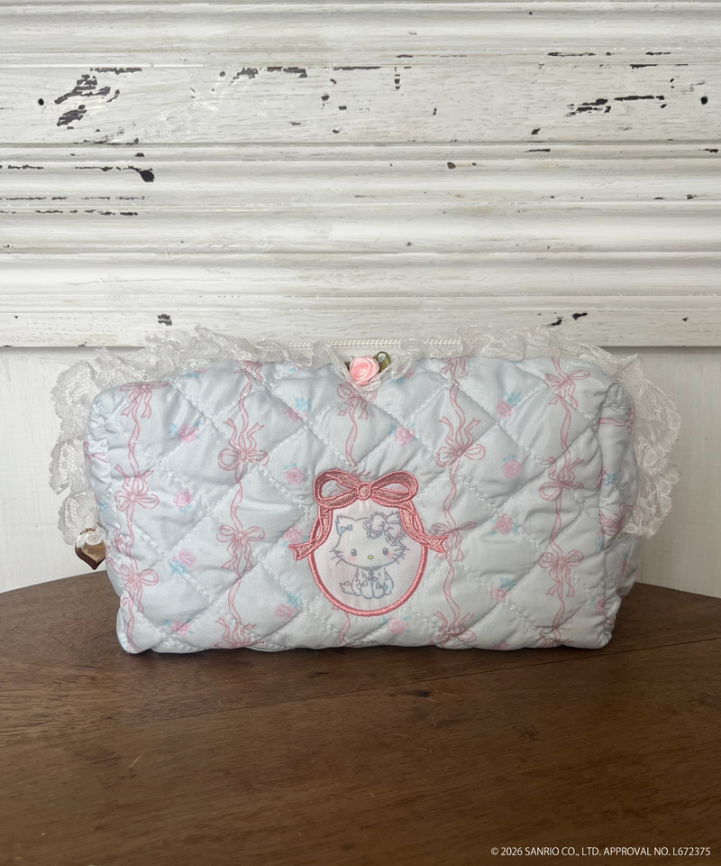 【CHARMMY KITTY】QUILTING APPLIQUE POUCH 詳細画像 ブルー 1