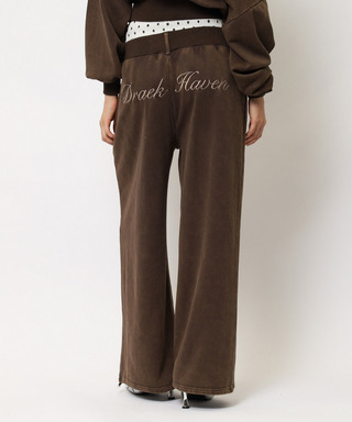 ウエストデザインバックロゴ刺しゅうパンツ