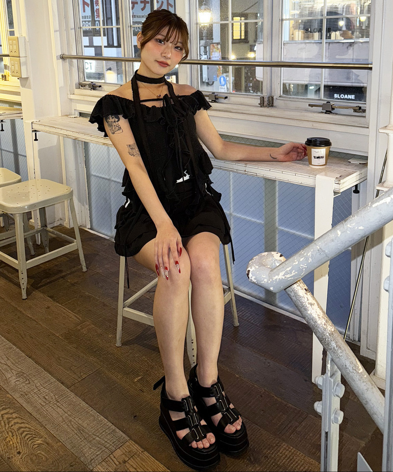 オフショルラメラッフルトップス 詳細画像 ブラック 9