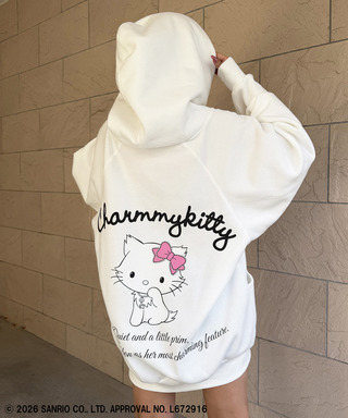 【Sanrio/サンリオキャラクターズ】チャーミーキティバックプリントドルマンパーカー