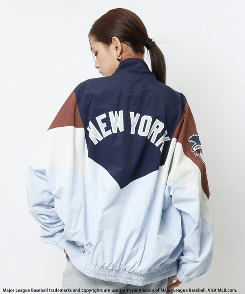 【MLB】ドルマン配色ナイロンブルゾン 詳細画像