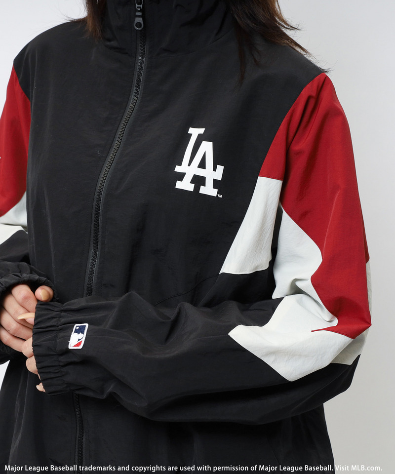 【MLB】ドルマン配色ナイロンブルゾン 詳細画像 ブラック系 13