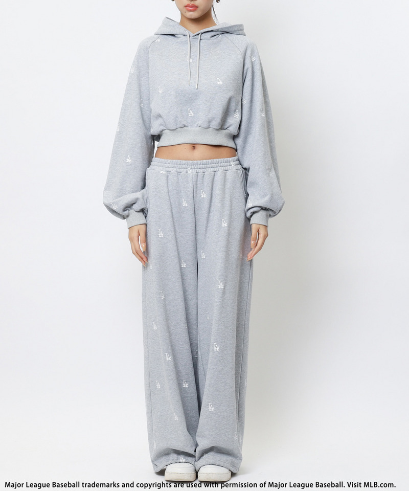 【MLB】総柄刺しゅうロゴフーディセットアップ 詳細画像 グレー 15