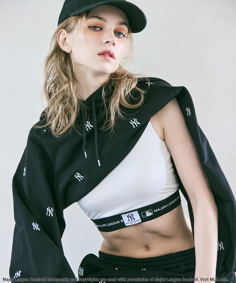 【MLB】総柄刺しゅうロゴフーディセットアップ 詳細画像 ブラック 5