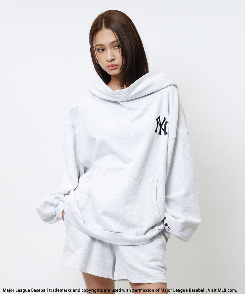 【MLB】2WAYフーディーセットアップ 詳細画像 グレー 9