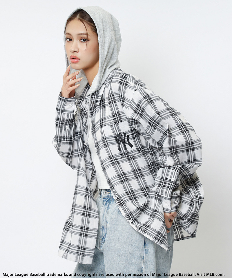 【MLB】チェックシャツフーディー 詳細画像 ホワイト系 1