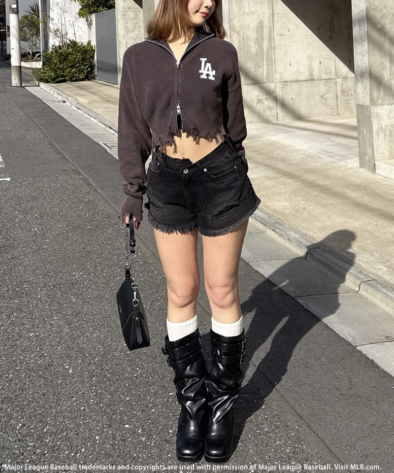 【MLB】ハーフZIPショートニット 詳細画像 グレー 9