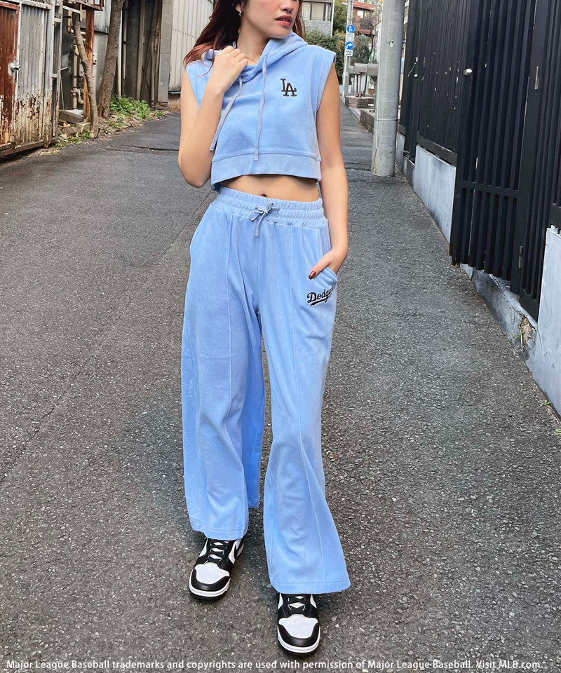 【MLB】ロゴパイルフーディーセットアップ 詳細画像 ブルー 3