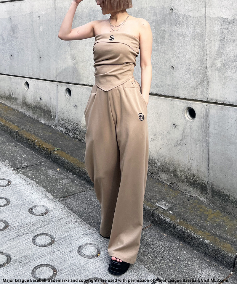 【MLB】ロゴベアポンチセットアップ 詳細画像 ベージュ 14