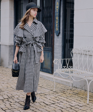 ギンガムチェックラッフルロングコート