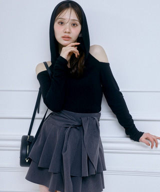 オフショルフーディーカットトップス