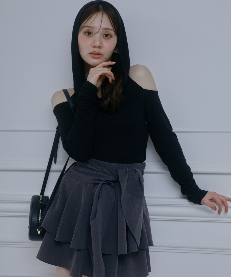 オフショルフーディーカットトップス 詳細画像 ブラック 1