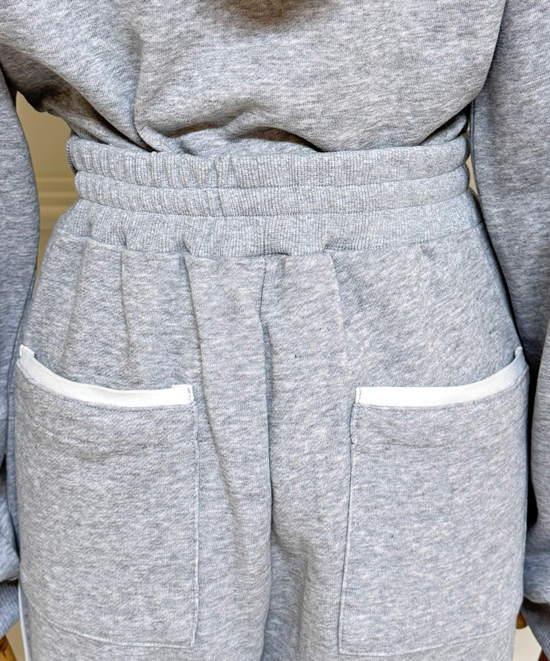 【ONLINE限定/丈が選べる】配色ロゴ裏毛パーカーセットアップ 詳細画像 グレー 11