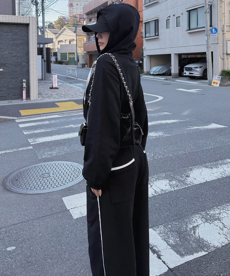 【ONLINE限定/丈が選べる】配色ロゴ裏毛パーカーセットアップ 詳細画像 ブラック 8