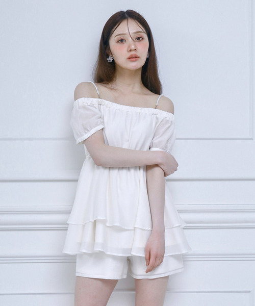 パールストラップラッフルブラウスセットアップ 詳細画像